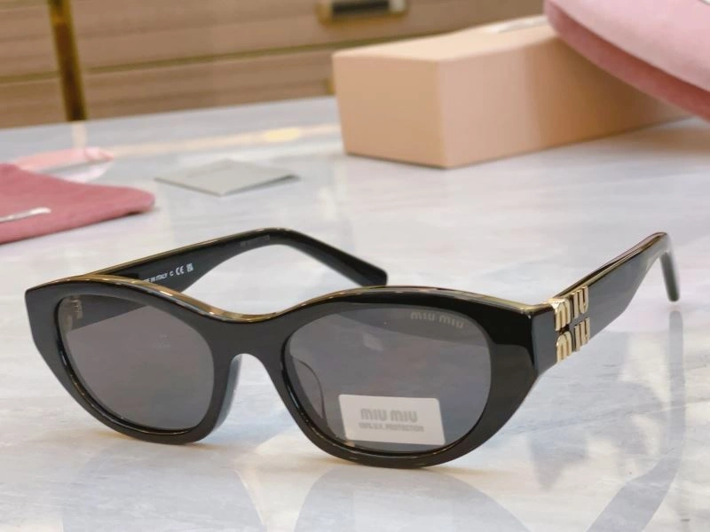 Miu Miu Sunglasses Popular 281568
