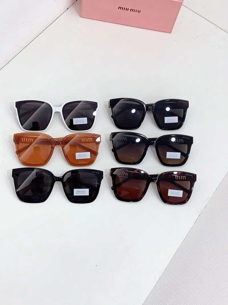 Miu Miu Sunglasses Vibrant 281562
