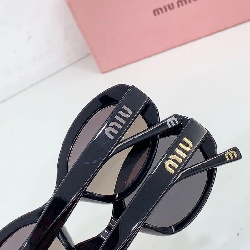 EasyMatch Miu Miu Sunglasses 281582