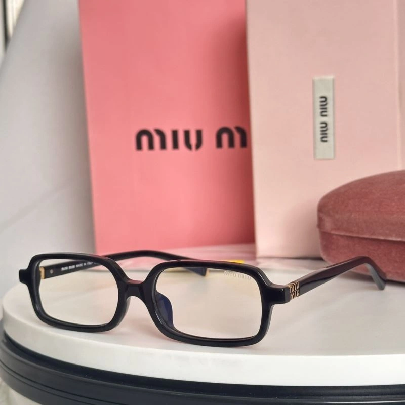 Miu Miu Sunglasses MoistureWicking 281572