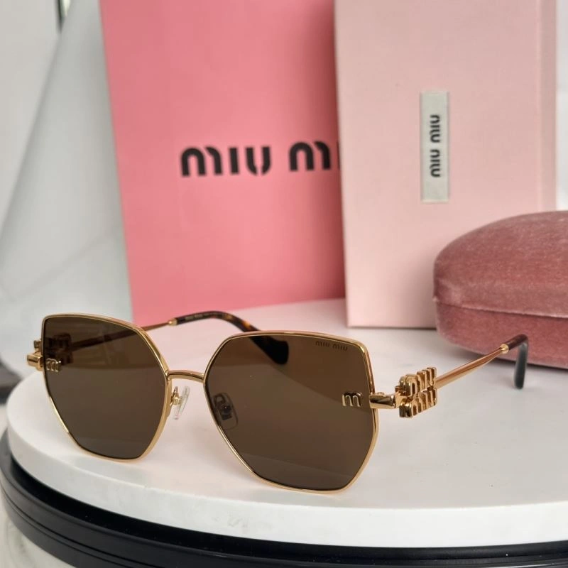 GoodFit Miu Miu Sunglasses 281571
