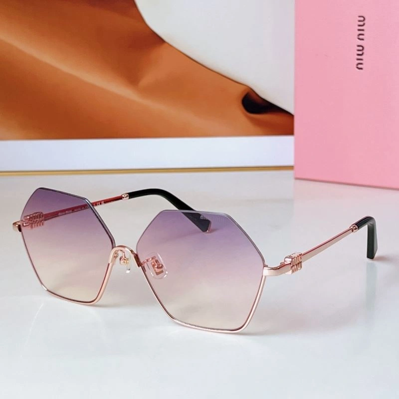 Miu Miu Sunglasses EasyCare 281580