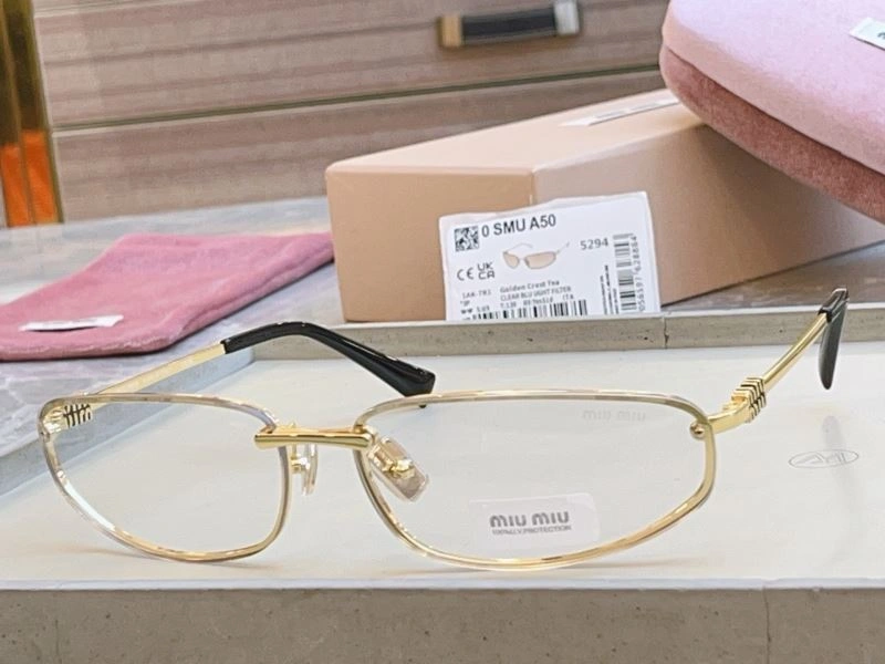 Miu Miu Sunglasses Supportive 281561