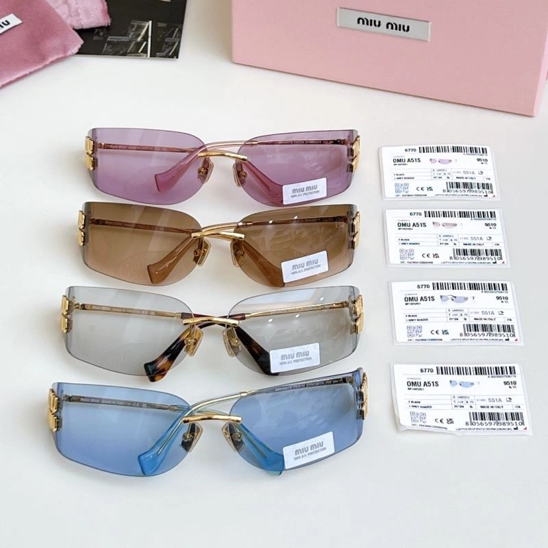 Effortless Miu Miu Sunglasses 281560