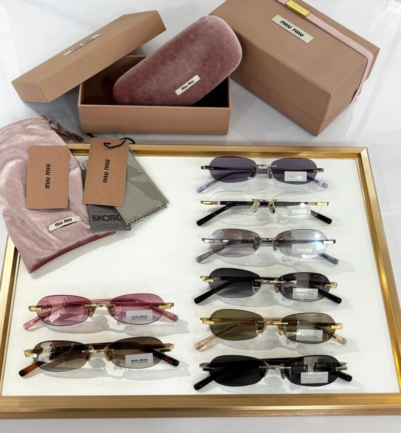 FashionForward Miu Miu Sunglasses 281559
