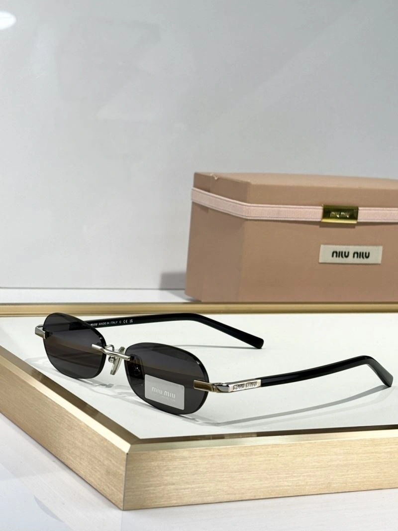 FashionForward Miu Miu Sunglasses 281559