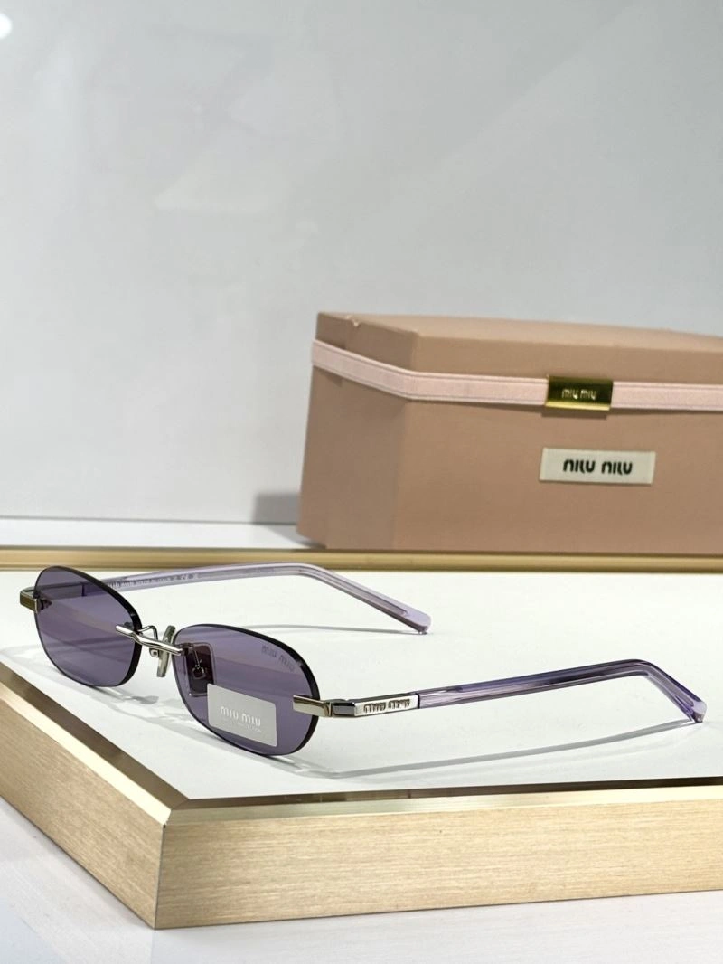 FashionForward Miu Miu Sunglasses 281559