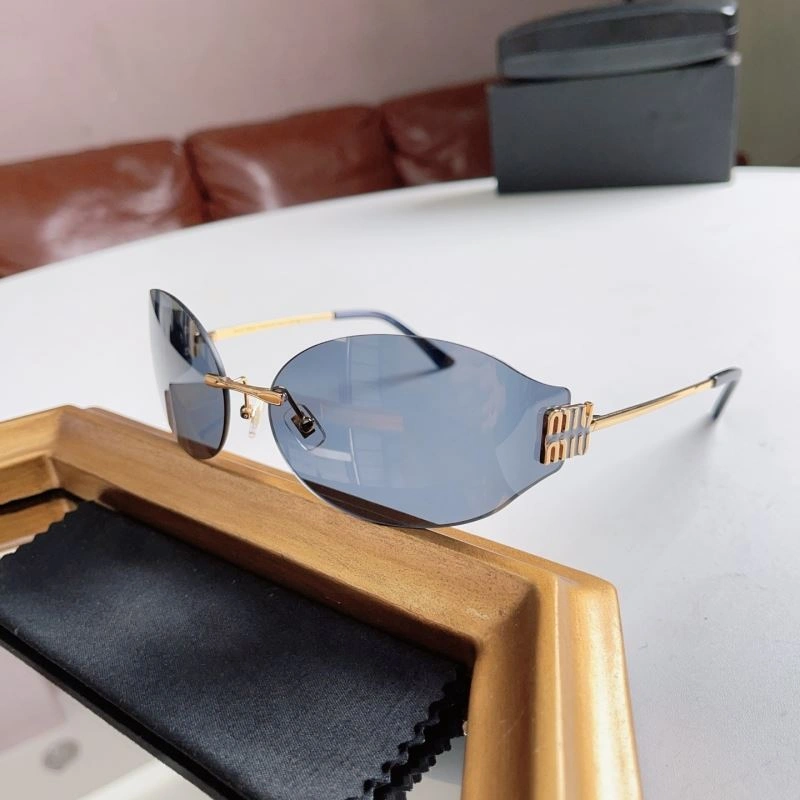 Miu Miu Sunglasses Efficient 281554