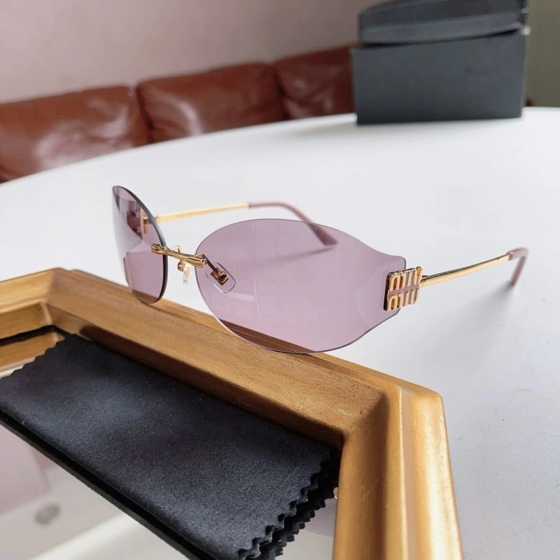 Miu Miu Sunglasses Efficient 281554