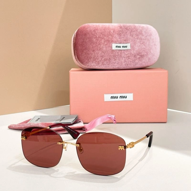 FlexibleFit Miu Miu Sunglasses 281550