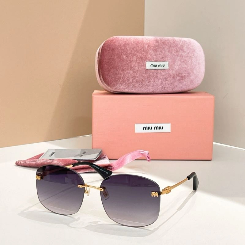 FlexibleFit Miu Miu Sunglasses 281550