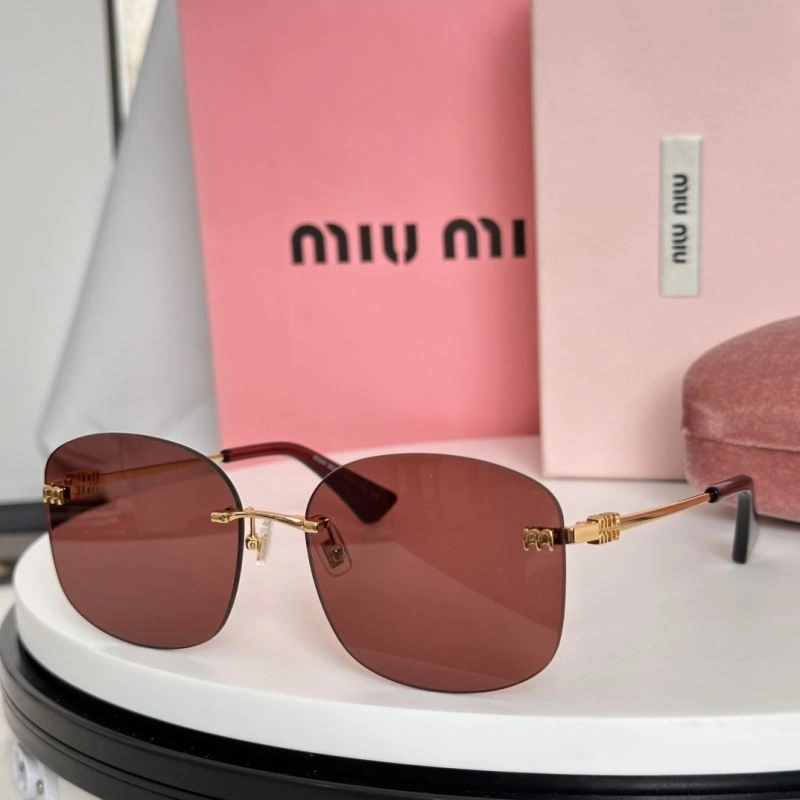 Miu Miu Sunglasses Compact 281548