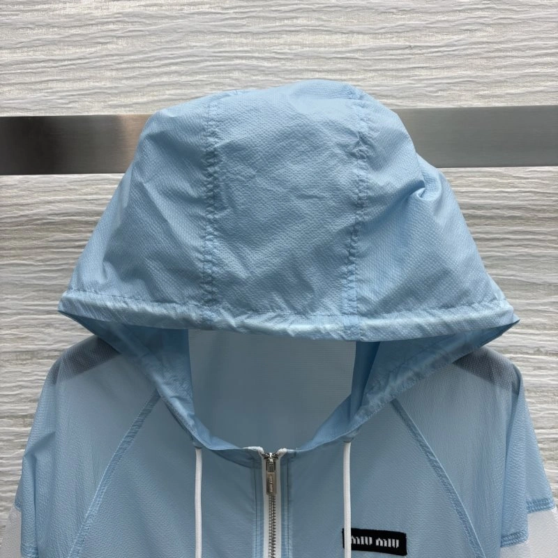 Miu Miu Sunscreen Jacket Snug 156238