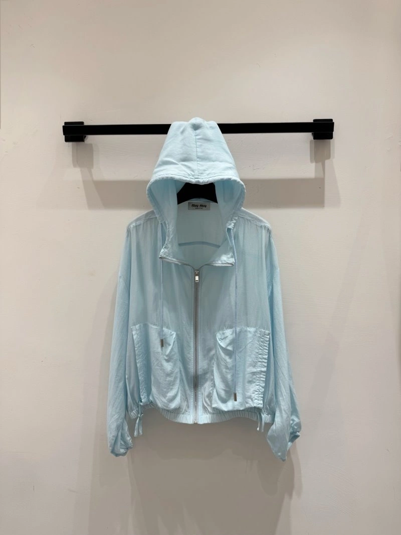 Miu Miu Sunscreen Jacket Stretchable 154455