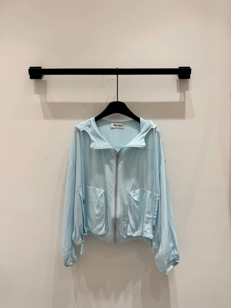 Miu Miu Sunscreen Jacket Stretchable 154455