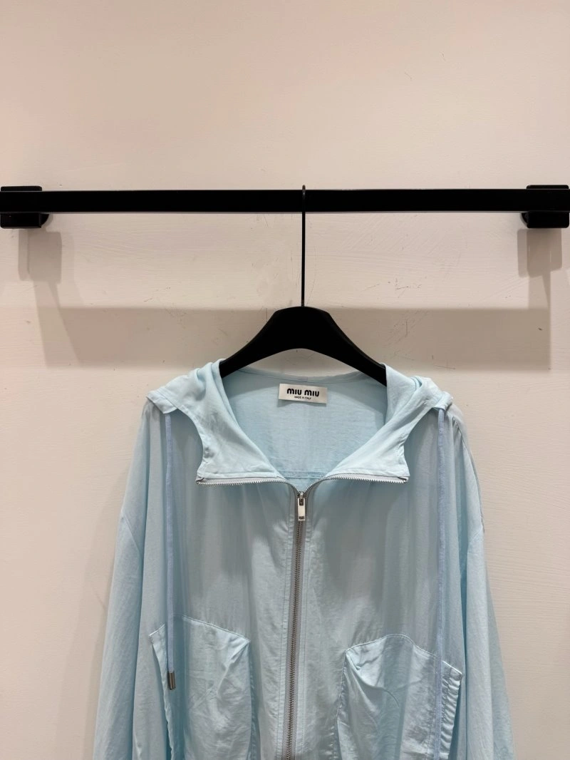 Miu Miu Sunscreen Jacket Stretchable 154455