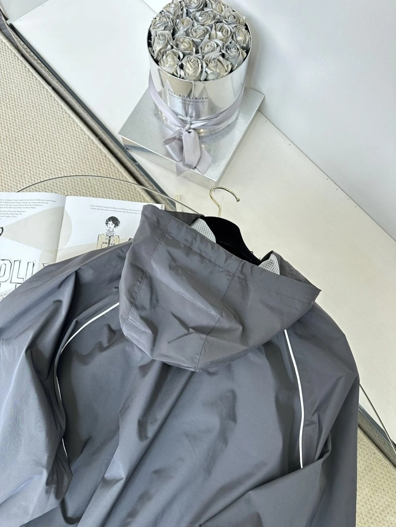 Lightweight Miu Miu Sunscreen Jacket 152992