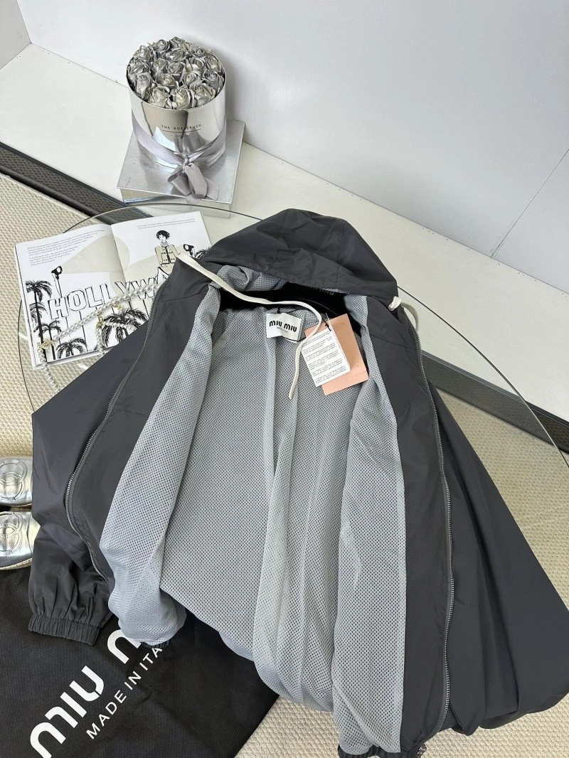 Lightweight Miu Miu Sunscreen Jacket 152992