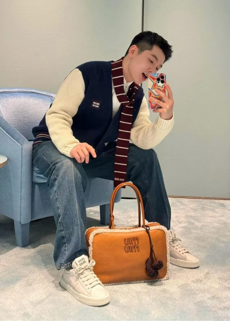 TravelReady Miu Miu Sweaters 163591