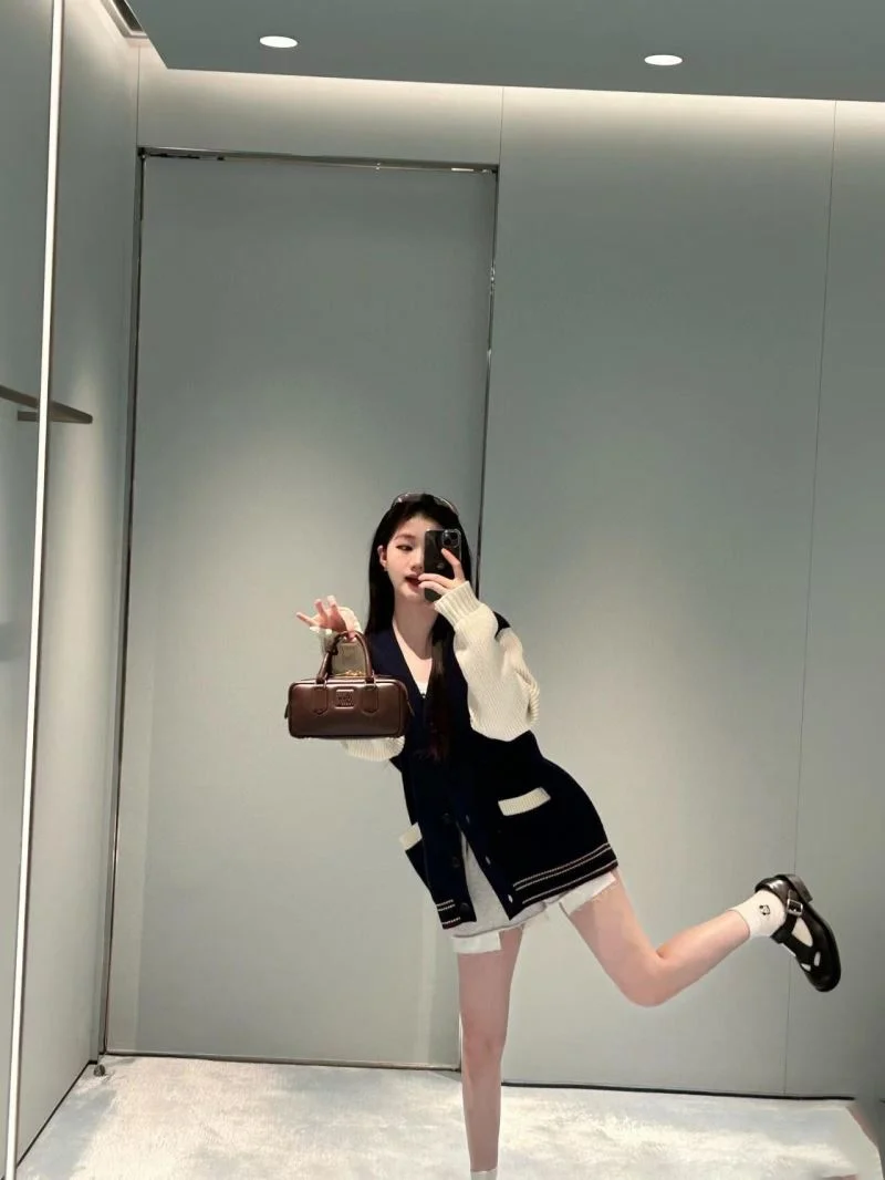 TravelReady Miu Miu Sweaters 163591