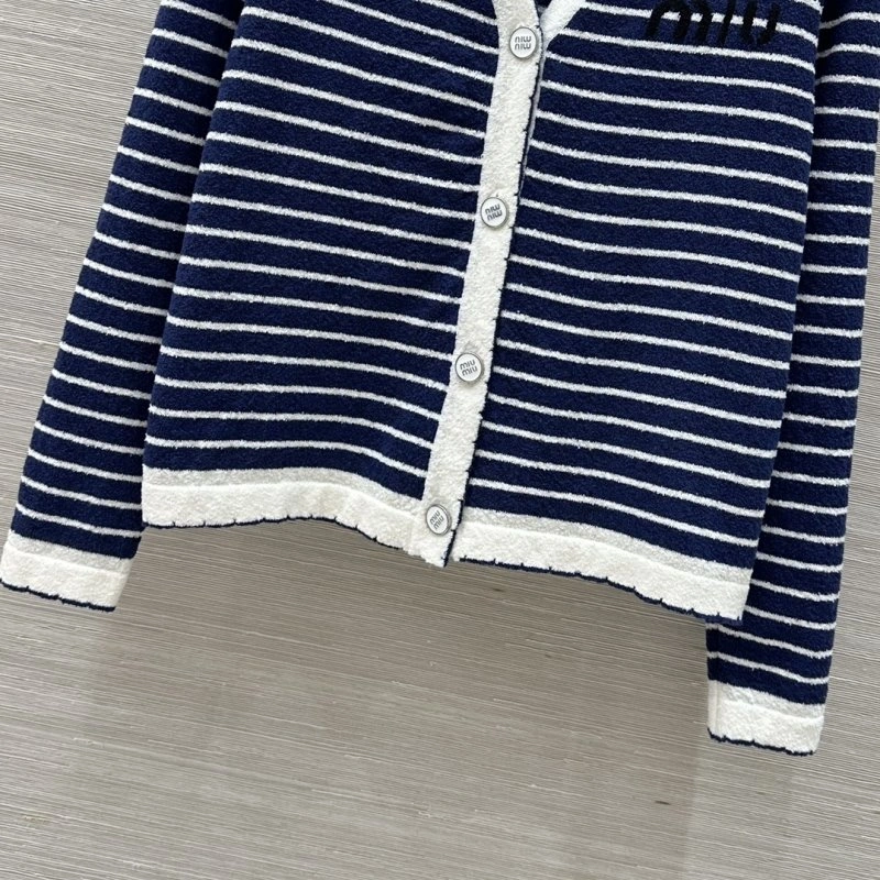 Minimalist Miu Miu Sweaters 156240