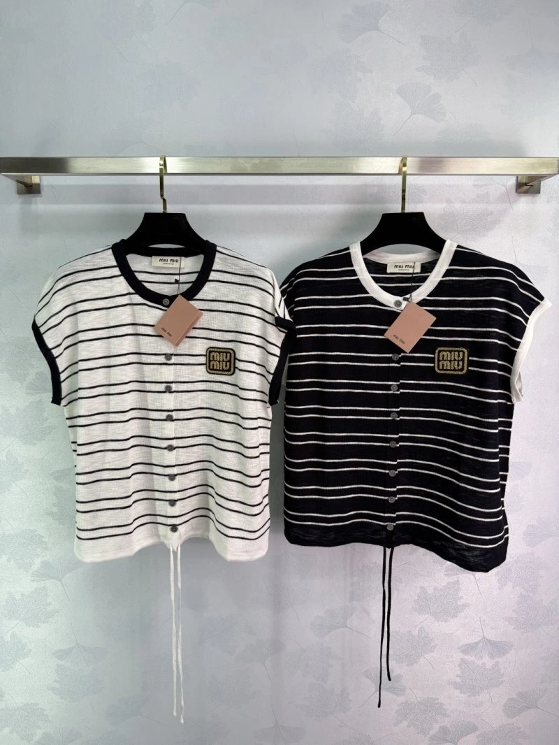 Breathable Miu Miu Sweaters 156245