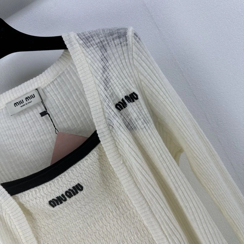 Compact Miu Miu Sweaters 154419