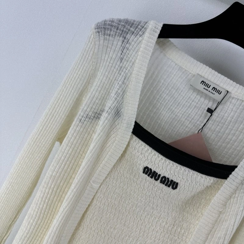 Compact Miu Miu Sweaters 154419