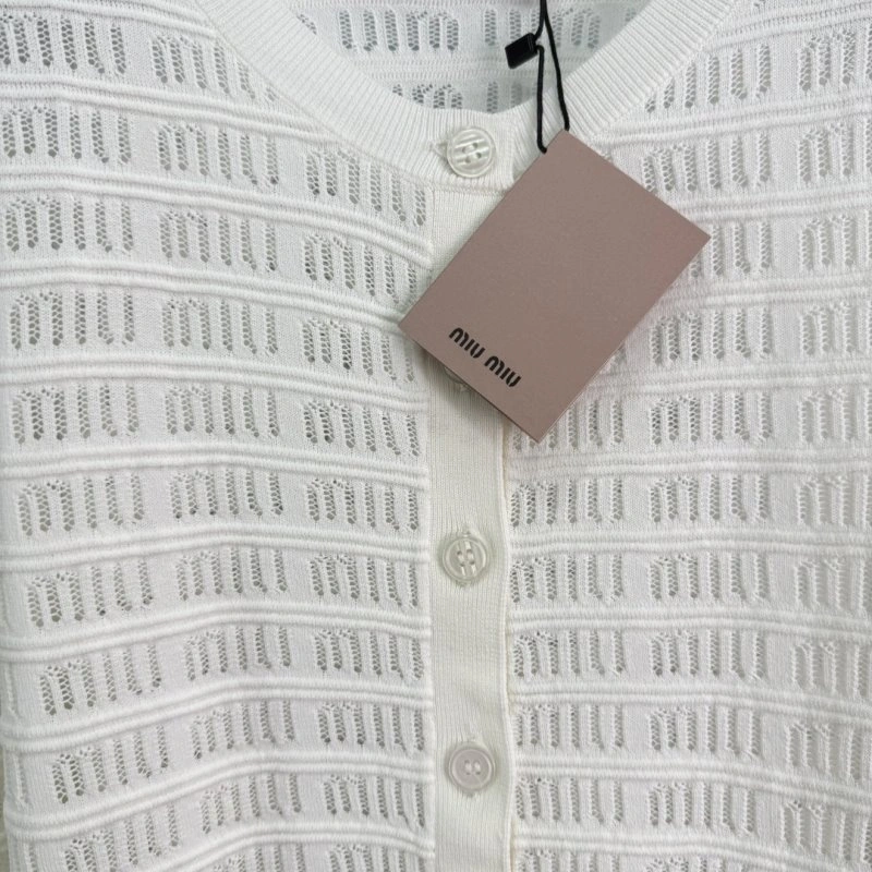 Miu Miu Sweaters Attractive 153010