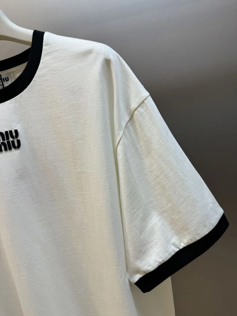 Miu Miu T-Shirts Popular 163553
