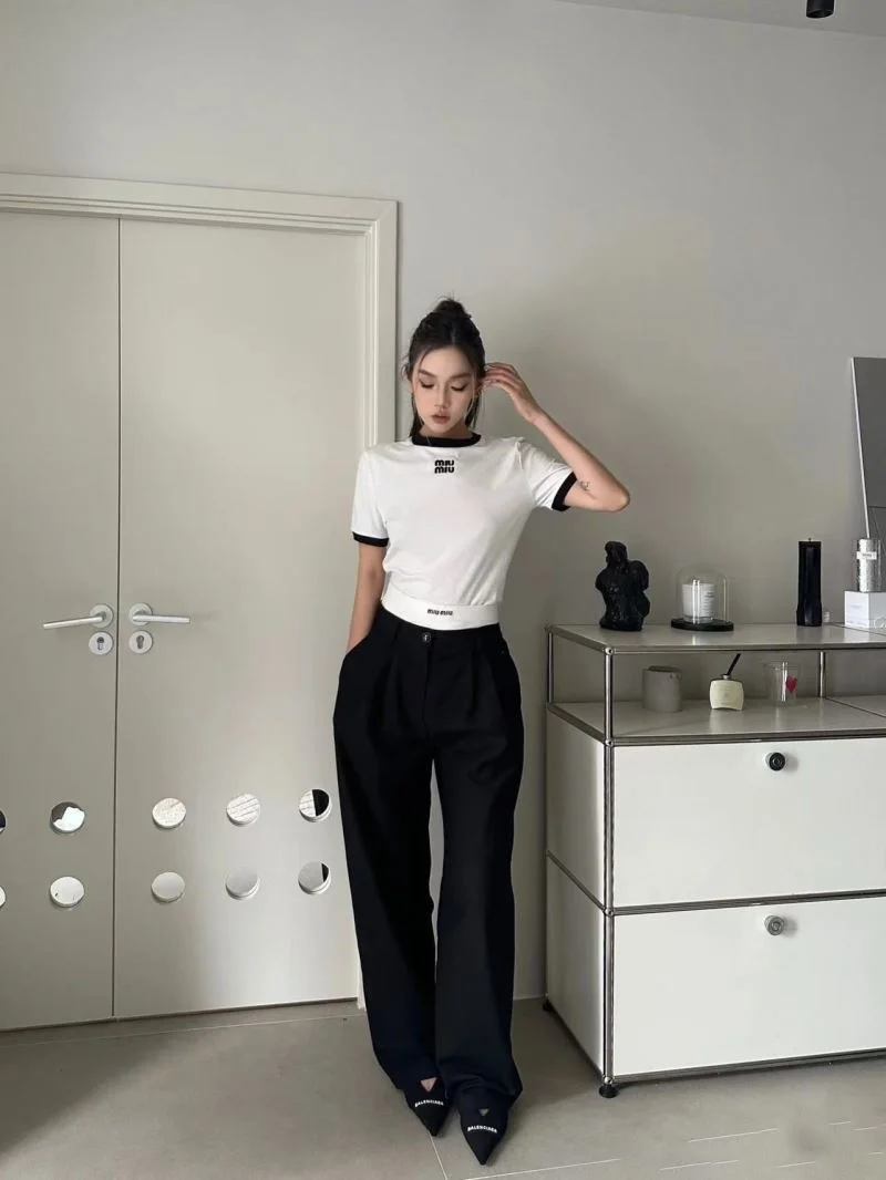 Miu Miu T-Shirts Popular 163553