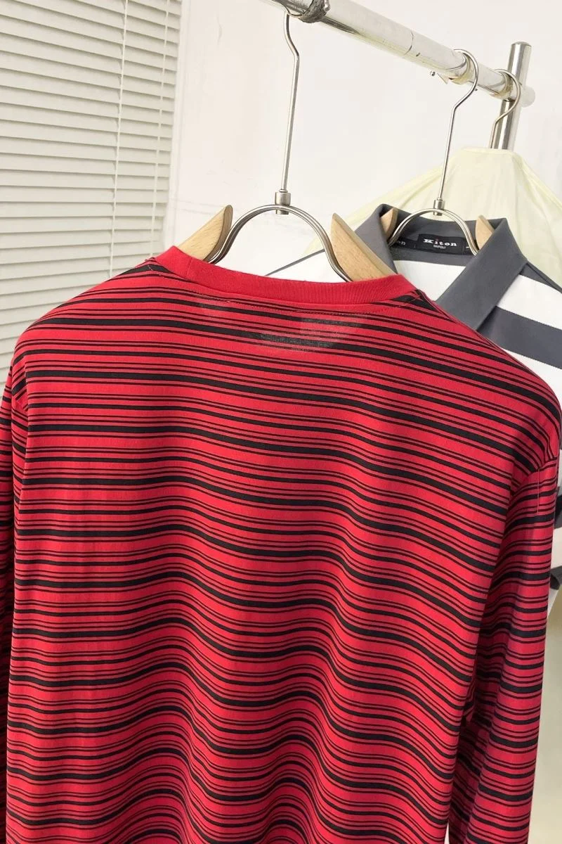Miu Miu T-Shirts Elegant 164060