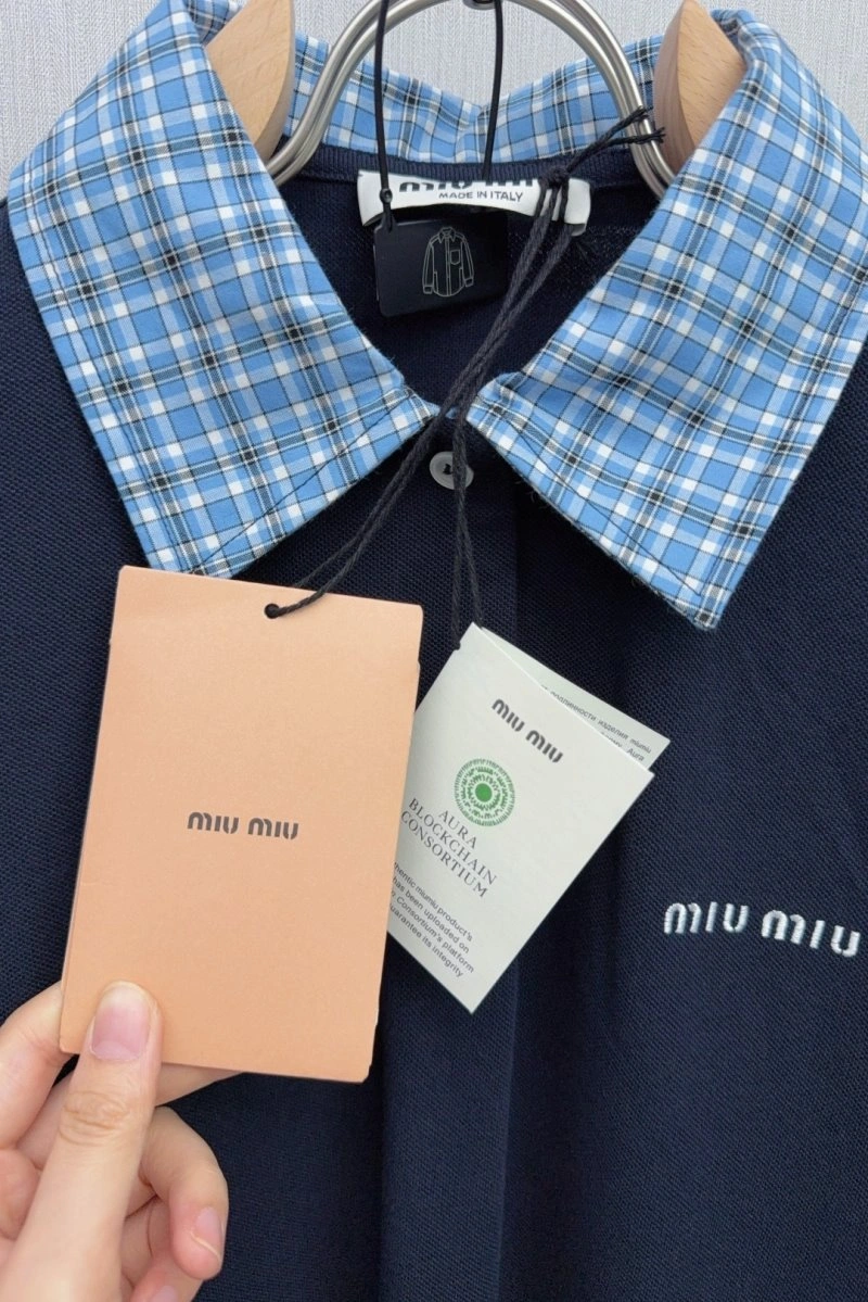 ModernLook Miu Miu T-Shirts 152230