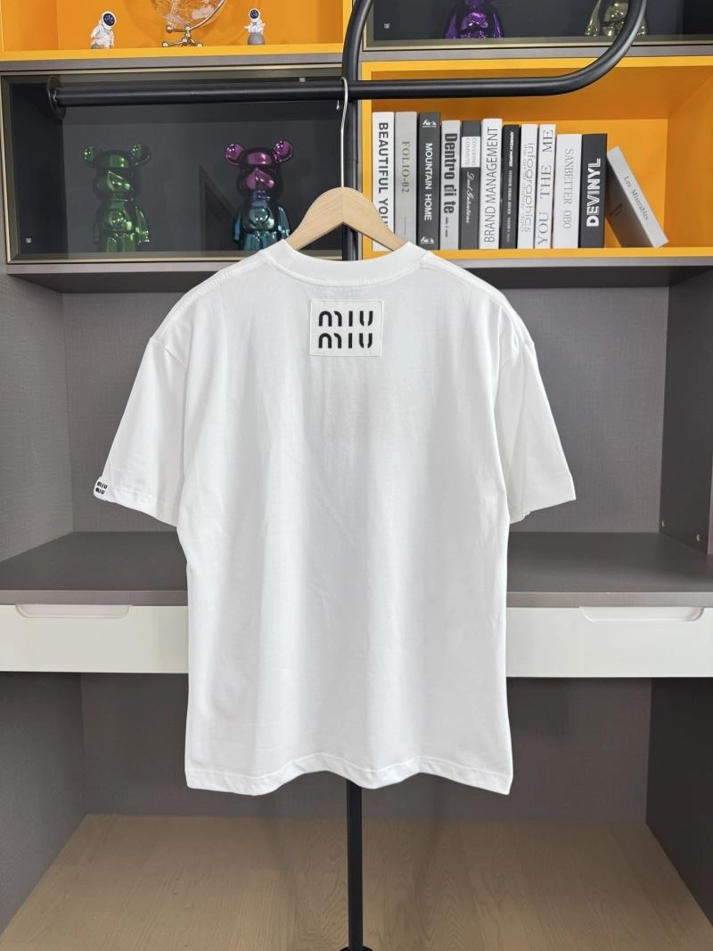 Miu Miu T-Shirts AllSeason 162532