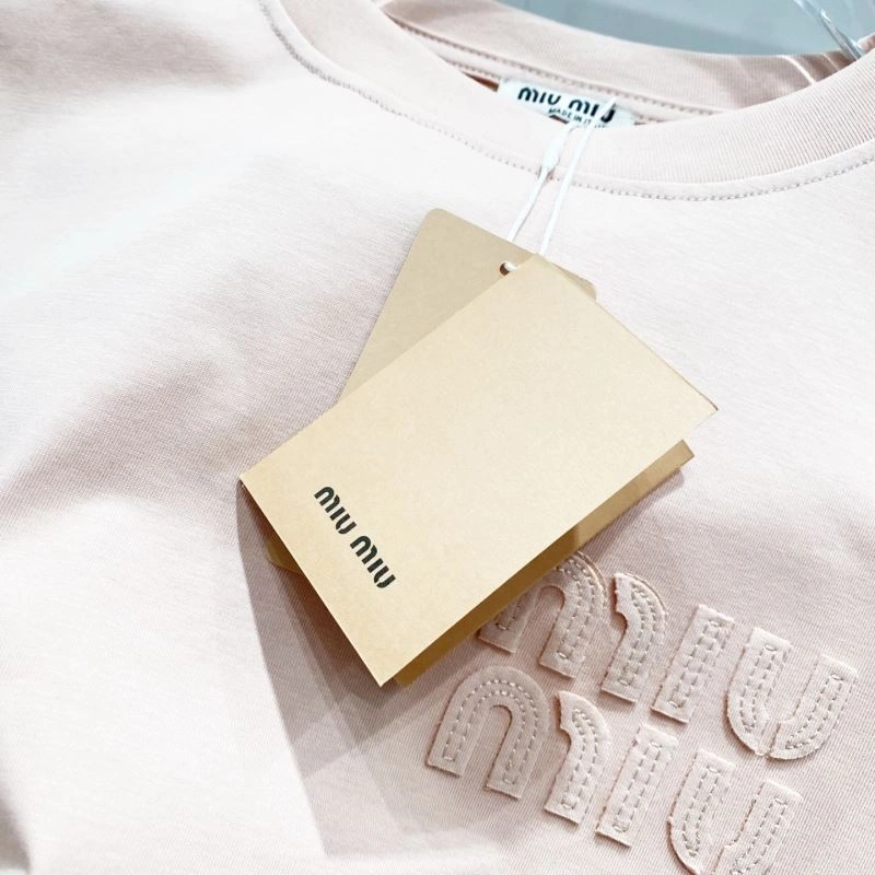 Miu Miu T-Shirts FlexibleFit 162452