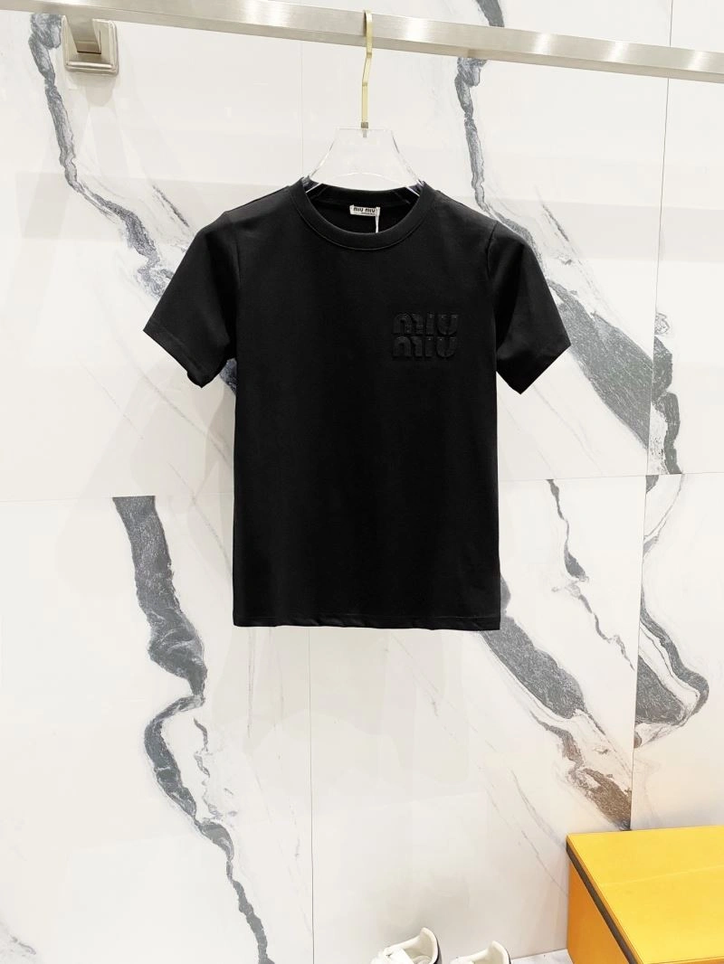 Breathable Miu Miu T-Shirts 162451