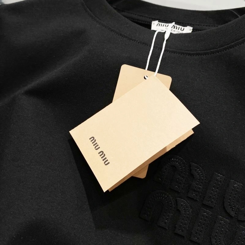 Breathable Miu Miu T-Shirts 162451