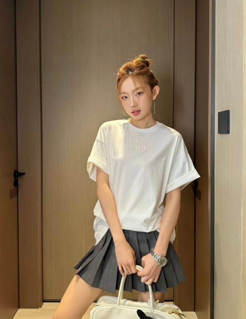 Miu Miu T-Shirts Chic 162448