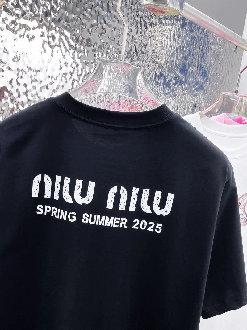 Miu Miu T-Shirts Modern 162439