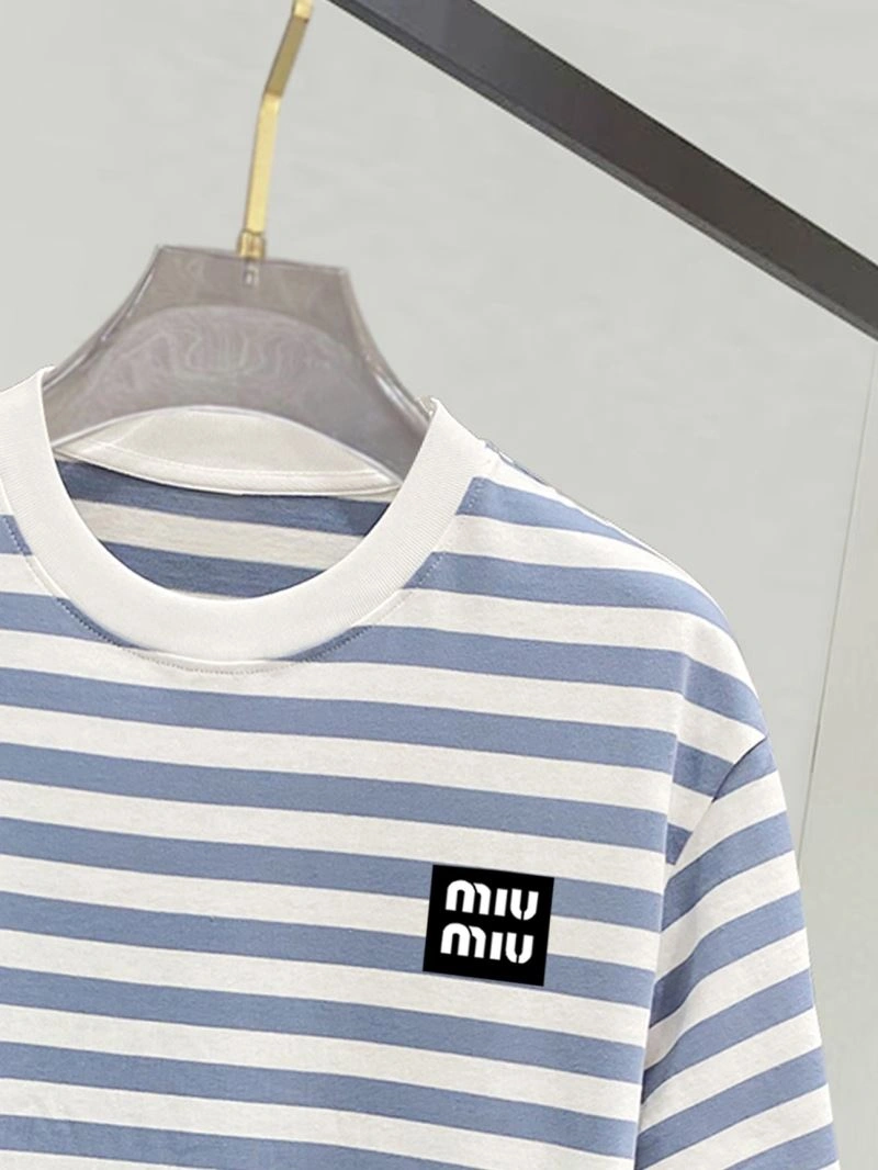 Miu Miu T-Shirts Popular 162483