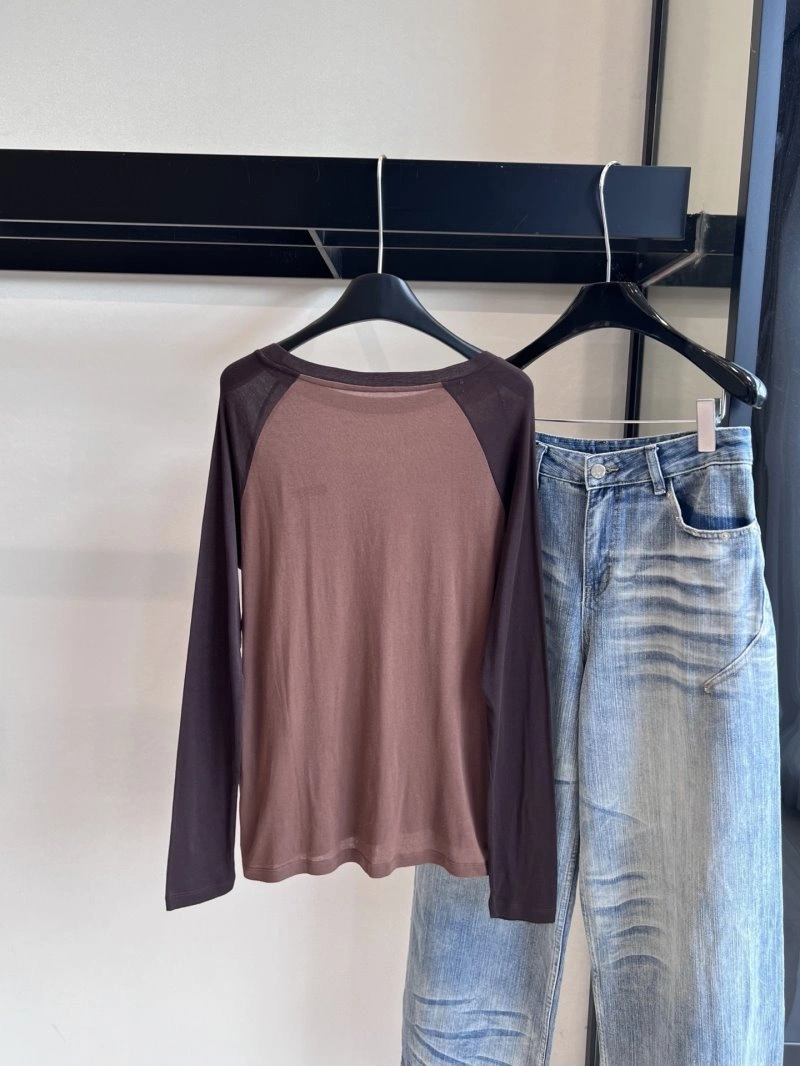 Packable Miu Miu T-Shirts 151122