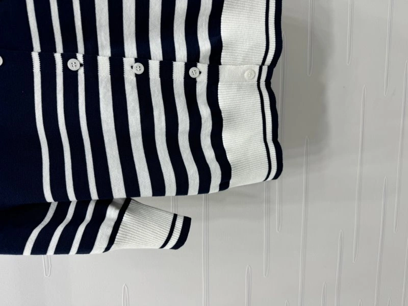 Miu Miu T-Shirts Lightweight 151142