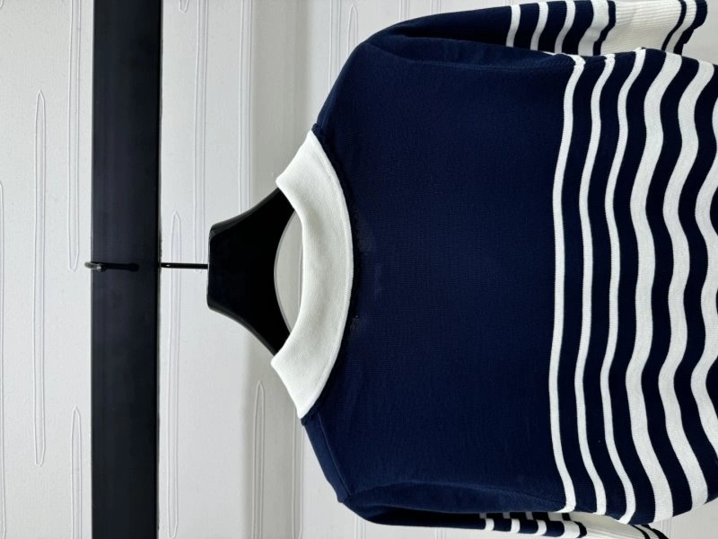 Miu Miu T-Shirts Lightweight 151142
