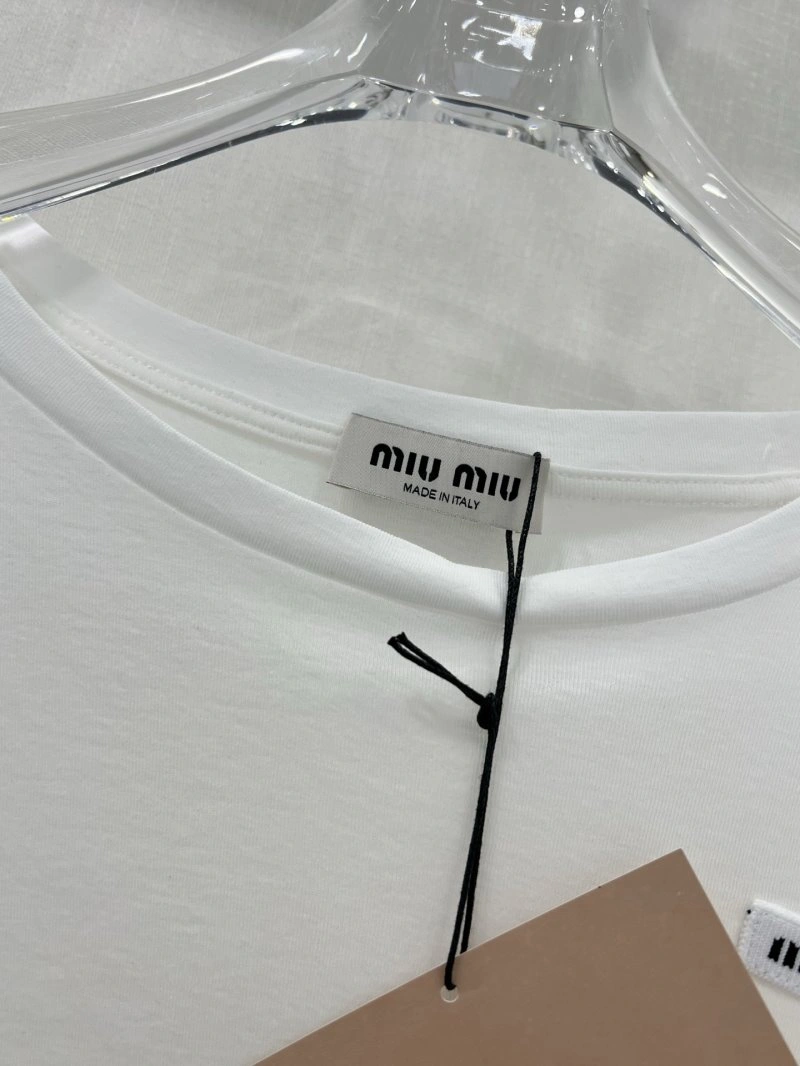 WeatherProof Miu Miu T-Shirts 151115