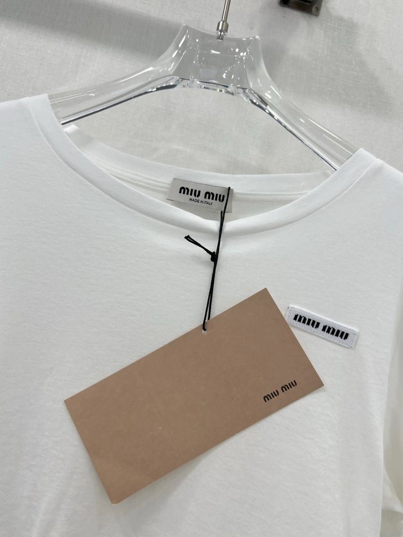 WeatherProof Miu Miu T-Shirts 151115
