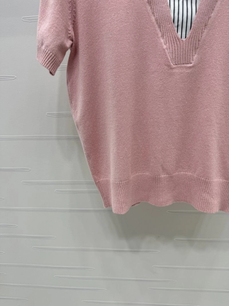 Miu Miu T-Shirts Resilient 151101