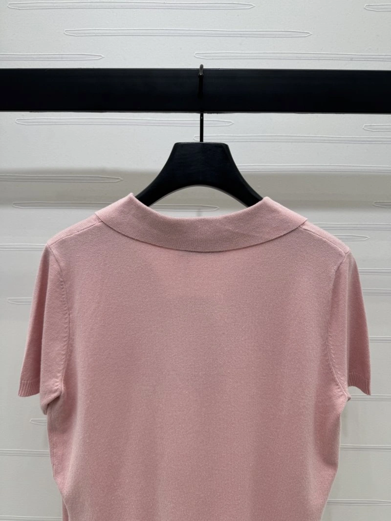 Miu Miu T-Shirts Resilient 151101