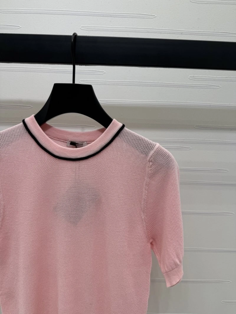 Miu Miu T-Shirts Efficient 151100
