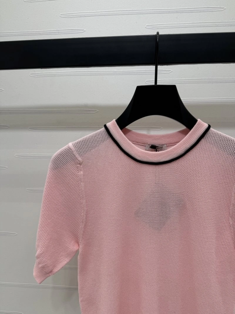 Miu Miu T-Shirts Efficient 151100