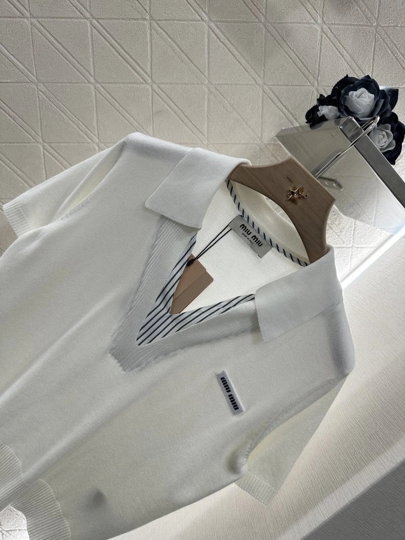 Miu Miu T-Shirts Original 151107